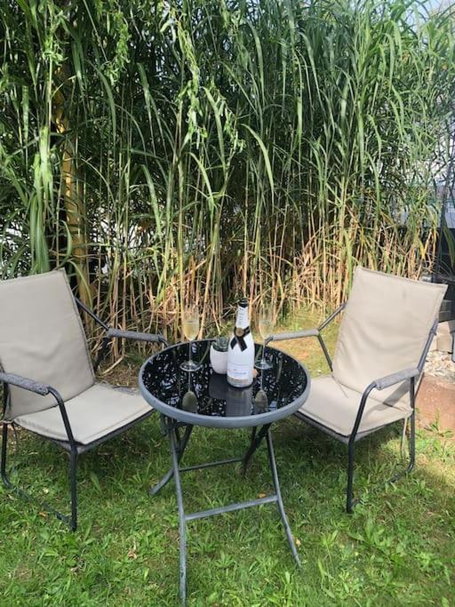 Gemuetliches Einliegerapartment, 50 Qm Trippstadt Exterior foto